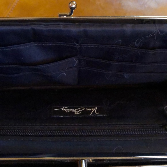 Vera Bradley Twirly Birds Navy Clutch Wallet - Picture 4 of 8